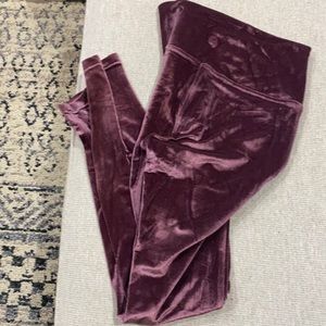 Lululemon Velvet leggings